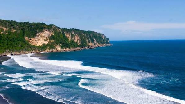 pantai kali bukan gunung